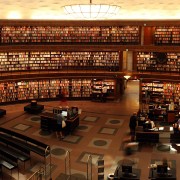 Bibliothek mit Lesesaal