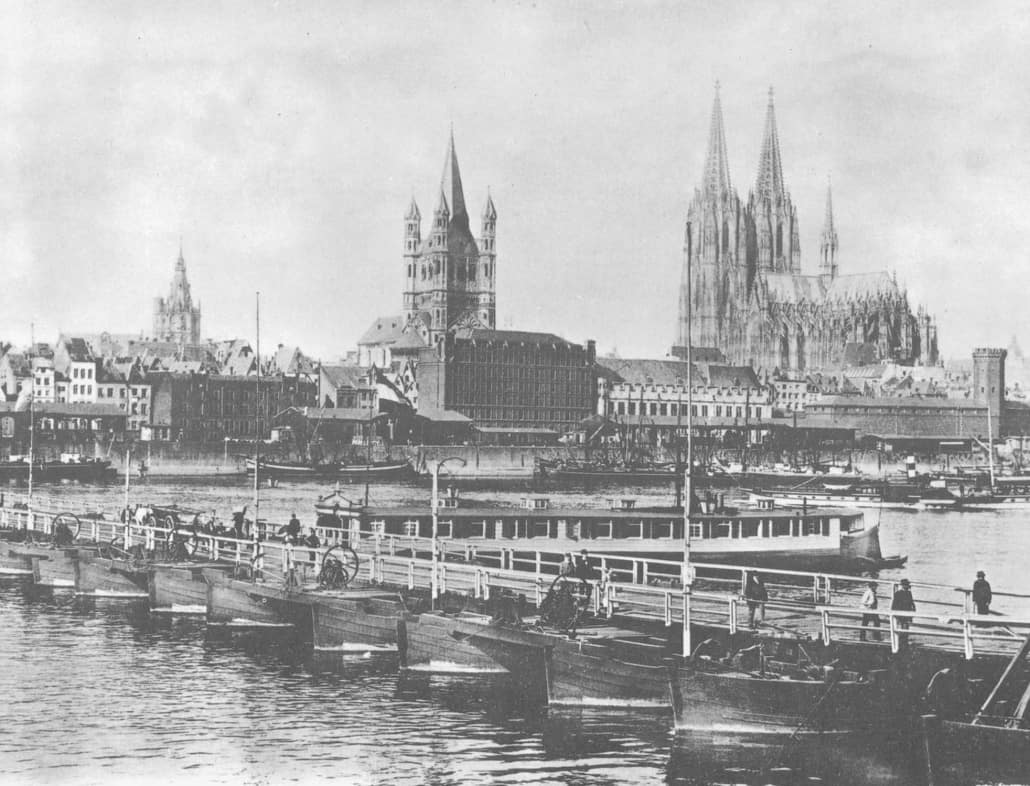 Die Deutzer Schiffbrücke gehört zur Geschichte der Straßen in und um Köln; Bild um 1892 aus: https://altes-koeln.topothek.de